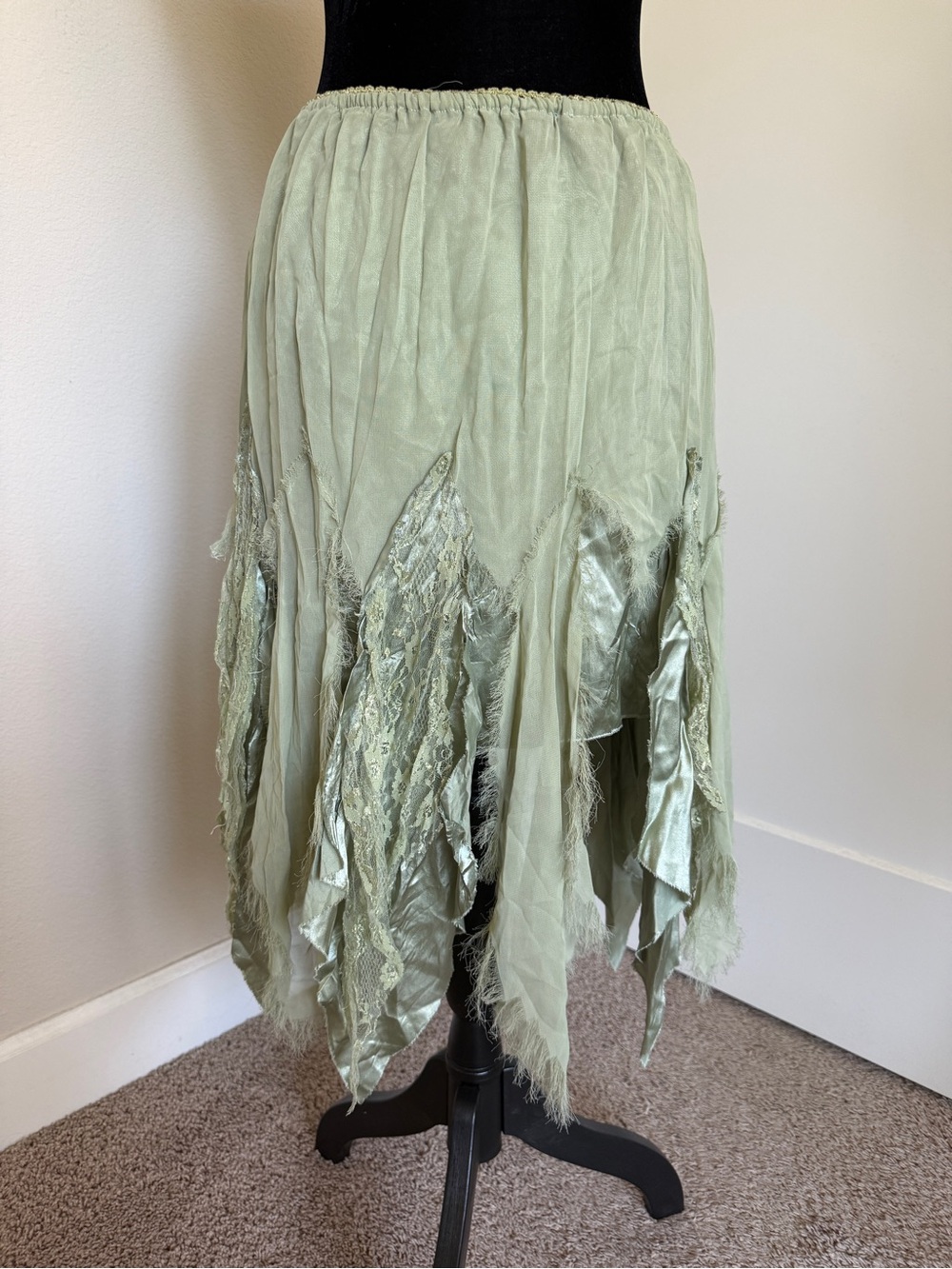 Whimsygoth Y2K Vintage lace and satin fairy skirt, adjustable waistband size S